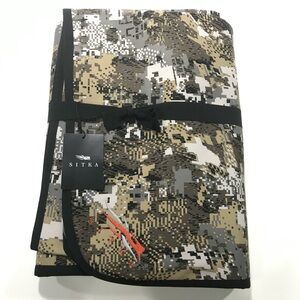 Sitka Windstopper Blanket Optifade Elevated II - NWT!